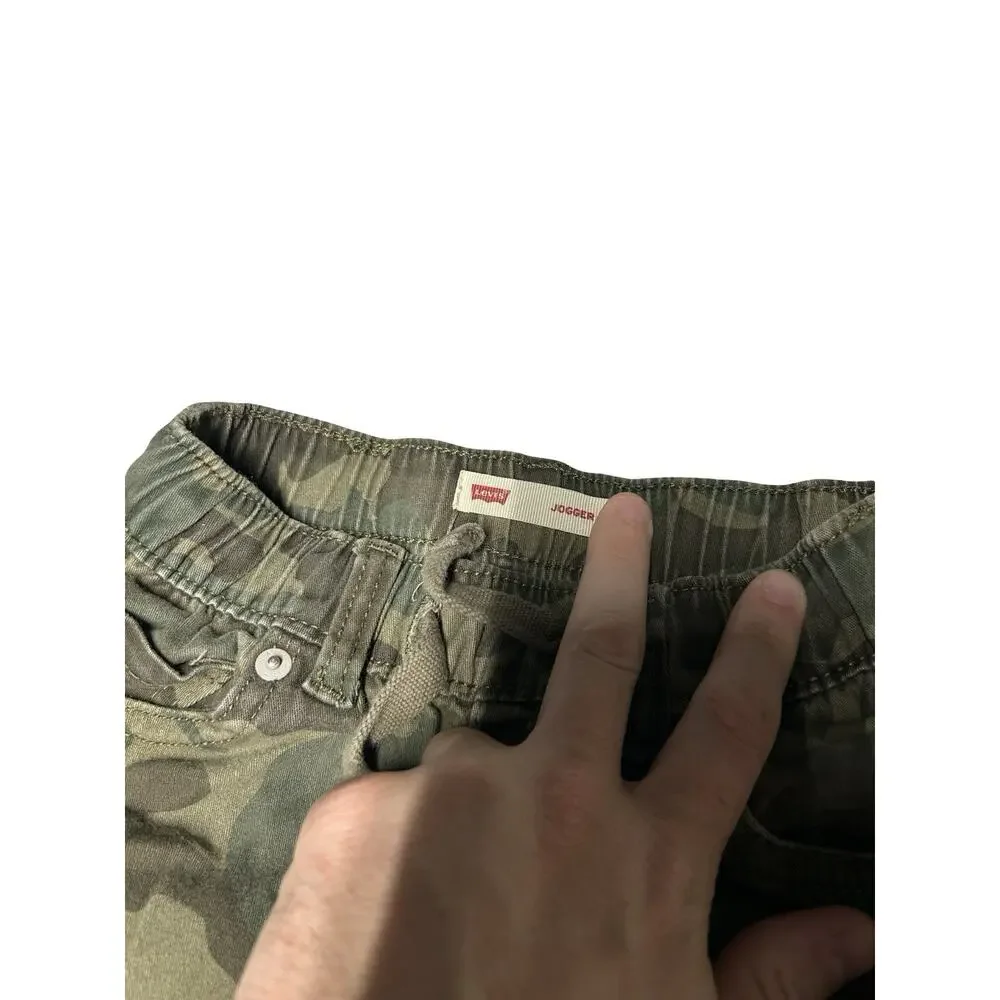 Levi’s Kids Camo Jogger Pants Size 7 Green Stretch Pull On Elastic Waist Cotton